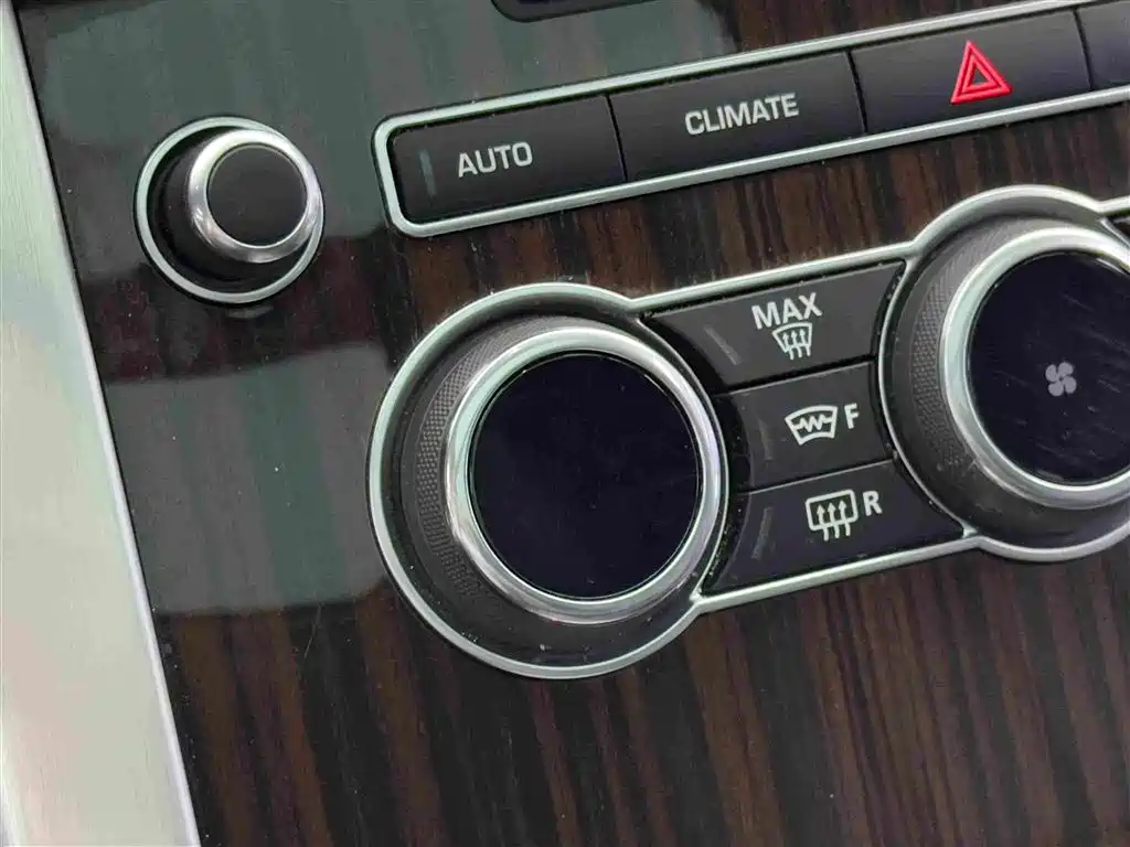 Land Rover Range Rover 2013 — фото 15