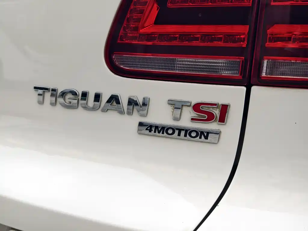 Volkswagen Tiguan 2015 — фото 18