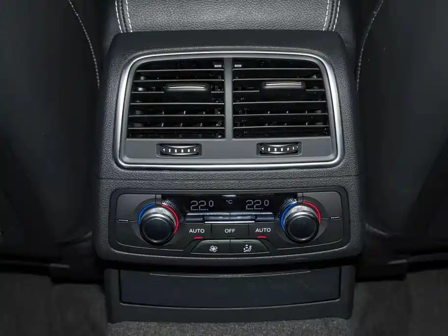 Audi A6L 2018 — фото 14