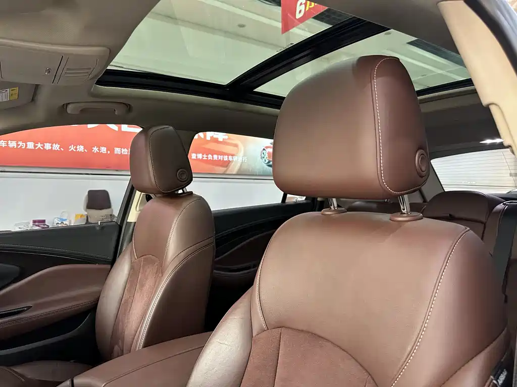 Buick Envision Plus 2017 — фото 6