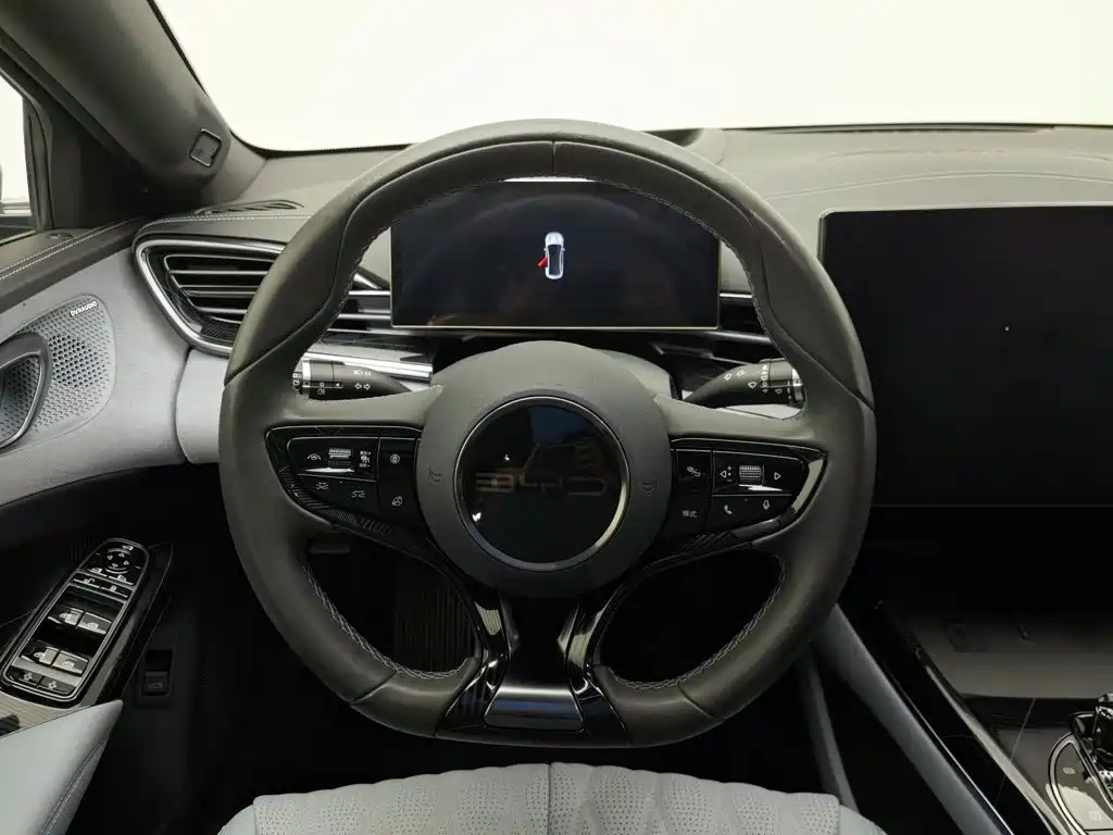 BYD Seal 2022 — фото 11