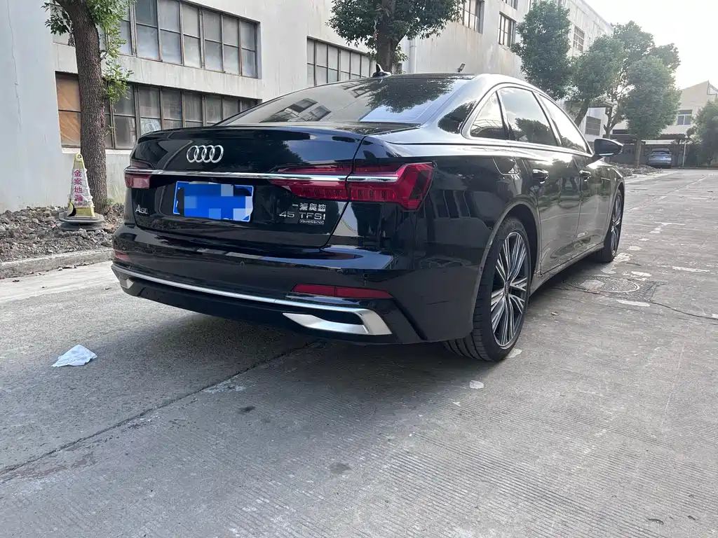 Audi A6L 2024