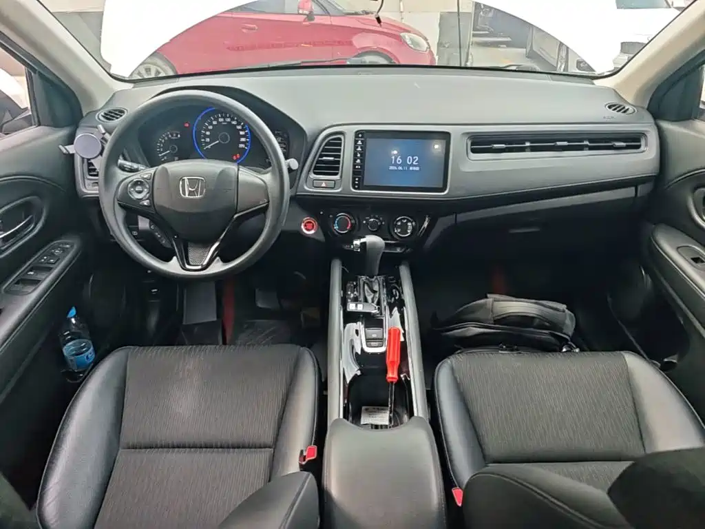 Honda Vezel 2020 — фото 10