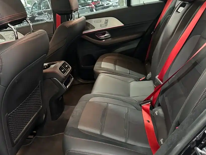 Mercedes-Benz GLE AMG 2025 — фото 4