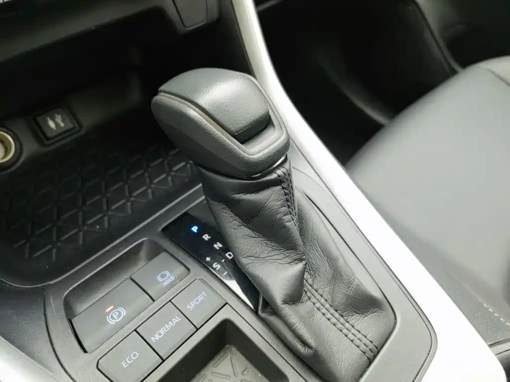 Toyota Wildlander 2020 — фото 13