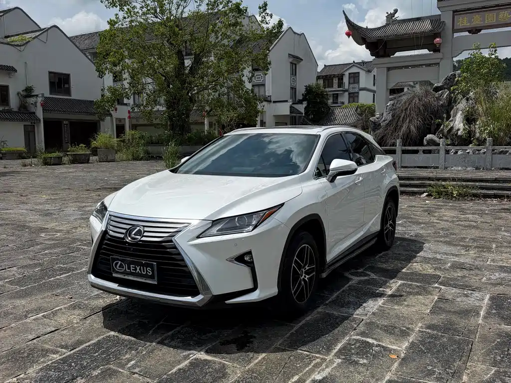 Lexus RX 2017
