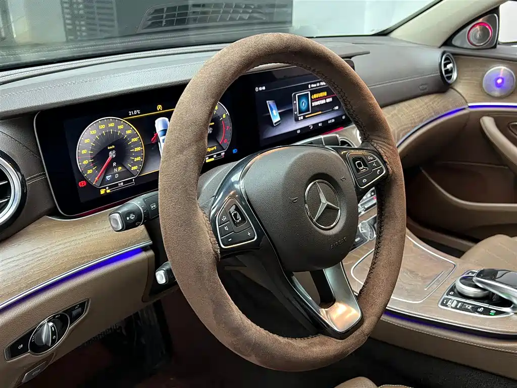 Mercedes-Benz E-Class 2018 — фото 7