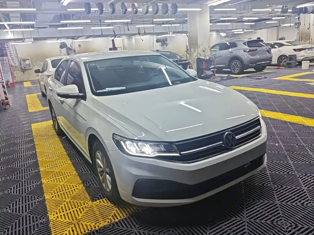 Volkswagen Bora 2022