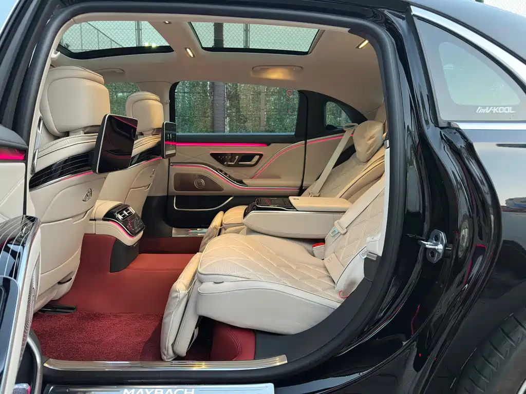 Mercedes-Benz S-Class 2025 — фото 18