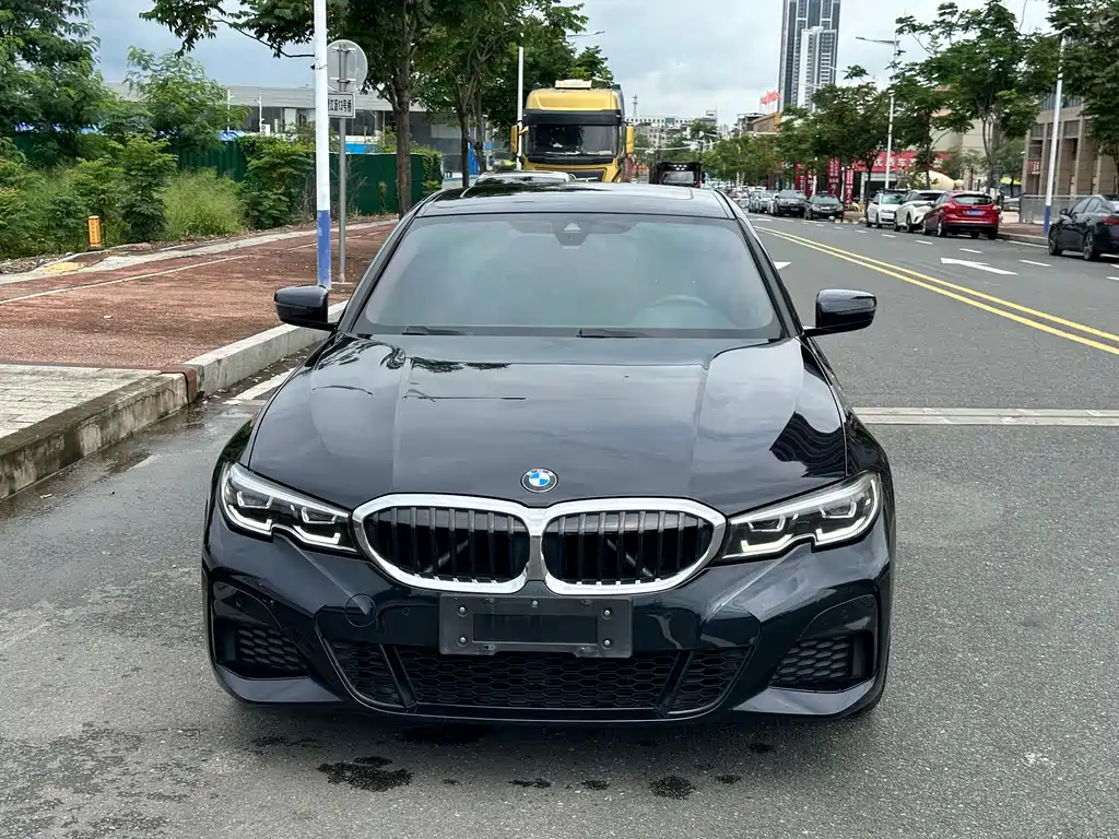 BMW 3 Series 2022