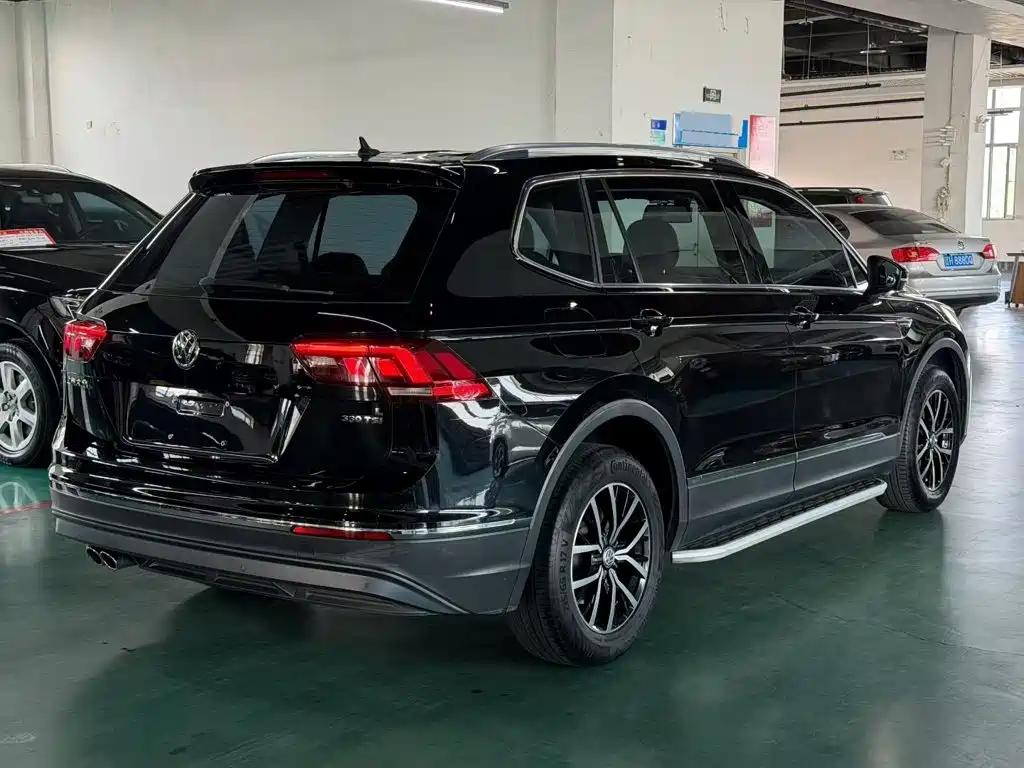Volkswagen Tiguan L 2017