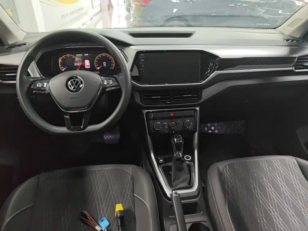 Volkswagen T-Cross 2022 — фото 10
