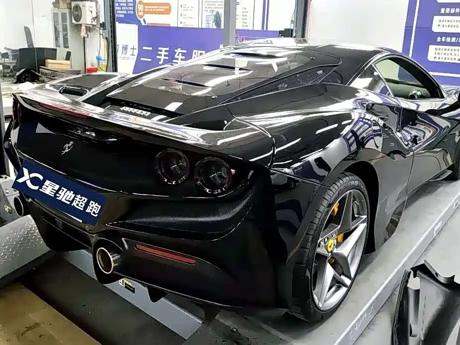 Ferrari F8 2022 — фото 3