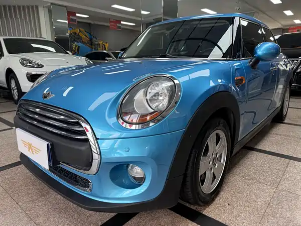 MINI 2016