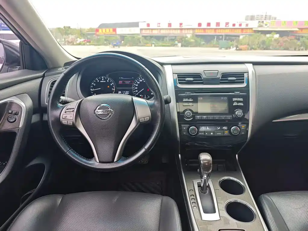 Nissan Teana 2016 — фото 15