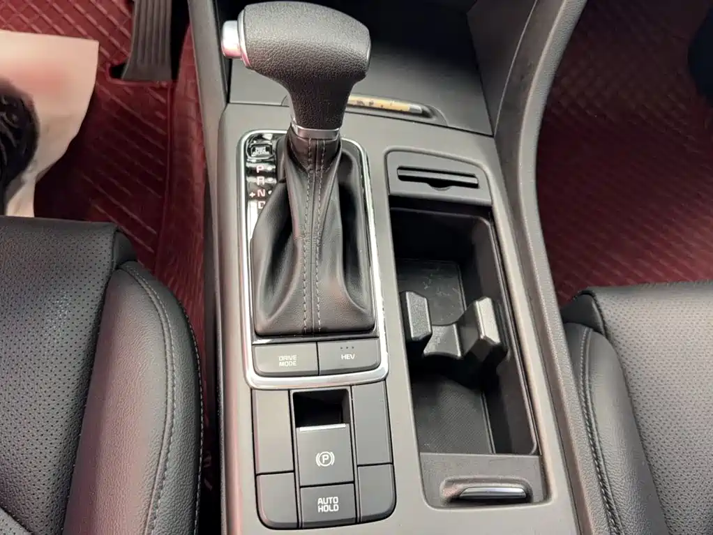Kia K5 New Energy 2019 — фото 13