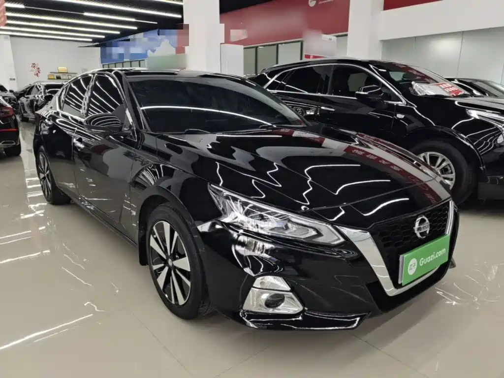 Nissan Teana 2022