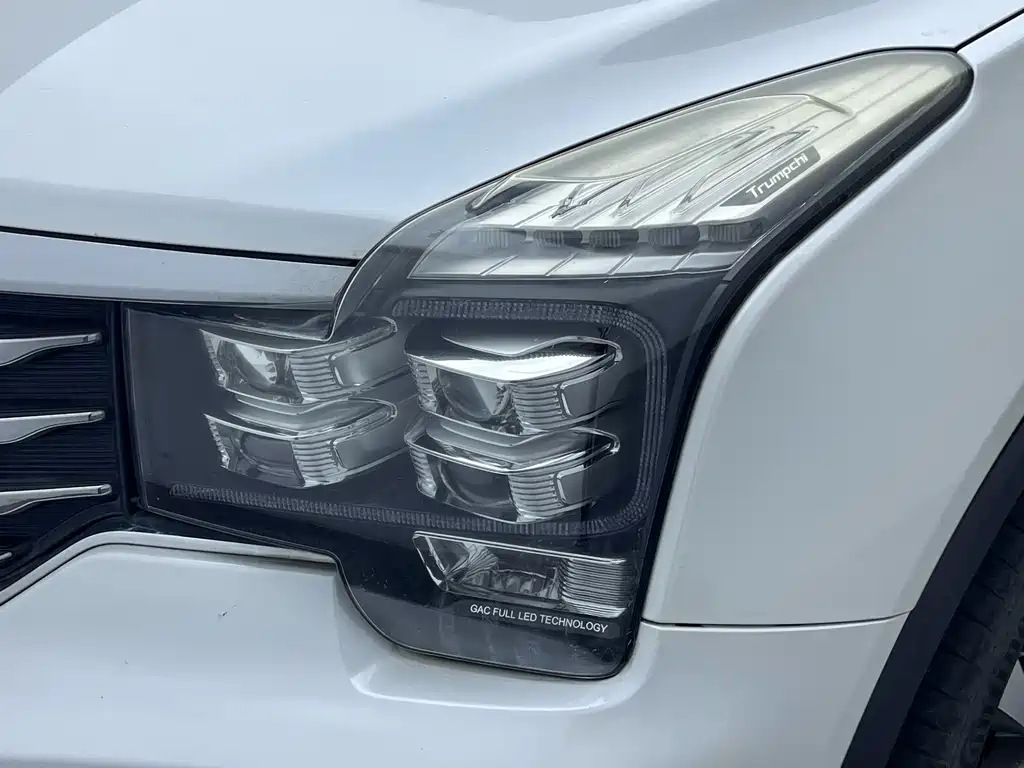 GAC Motor Trumpchi GS8 2018 — фото 8