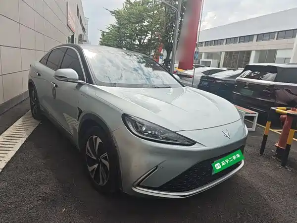 Arcfox Alpha S 2022