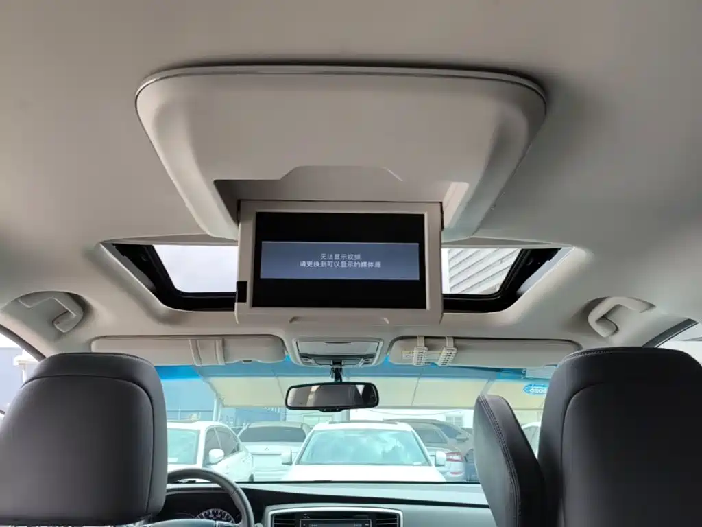 Honda Odyssey 2018 — фото 18