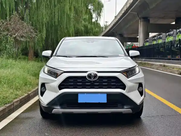 Toyota RAV4 2023