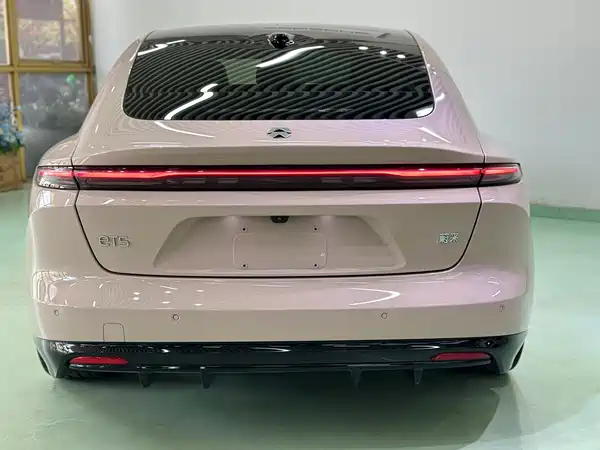 NIO ET5 2025