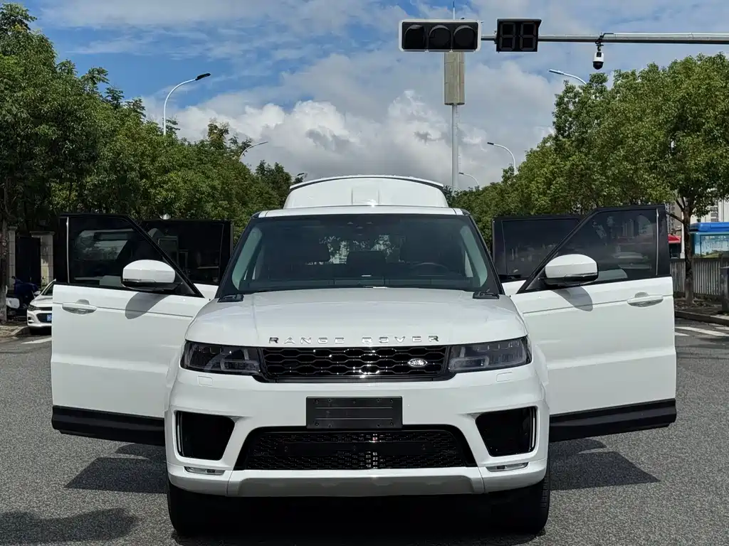 Land Rover Range Rover Sport 2017 — фото 18