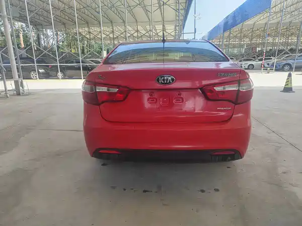 Kia K2 2013
