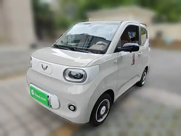 Wuling Hongguang MINIEV 2025