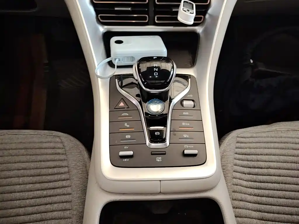 BYD Song Pro New Energy 2022 — фото 14