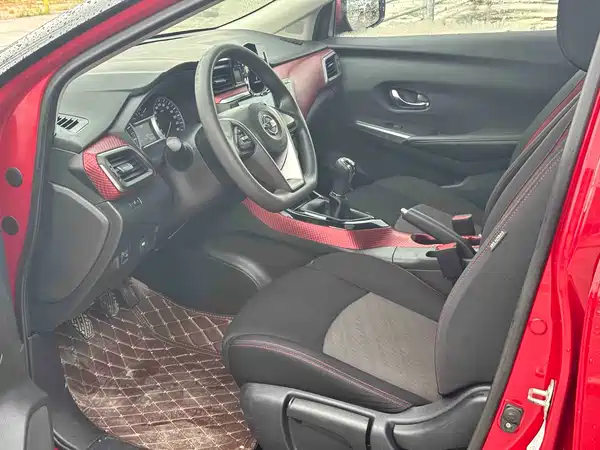Nissan Bluebird 2018