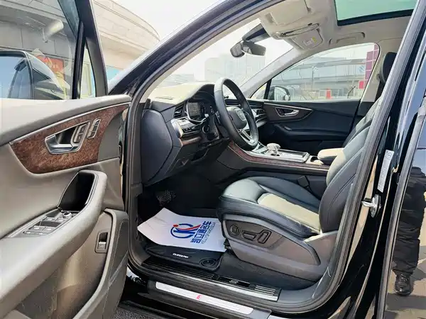 Audi Q7 2022