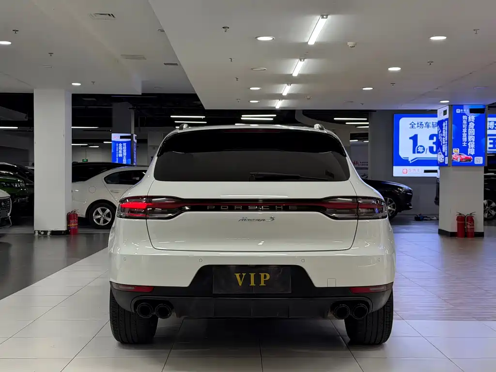 Porsche Macan 2019 — фото 8