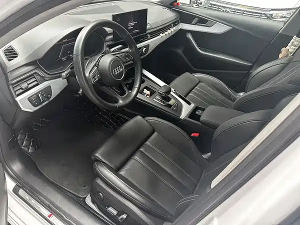 Audi A4L 2024
