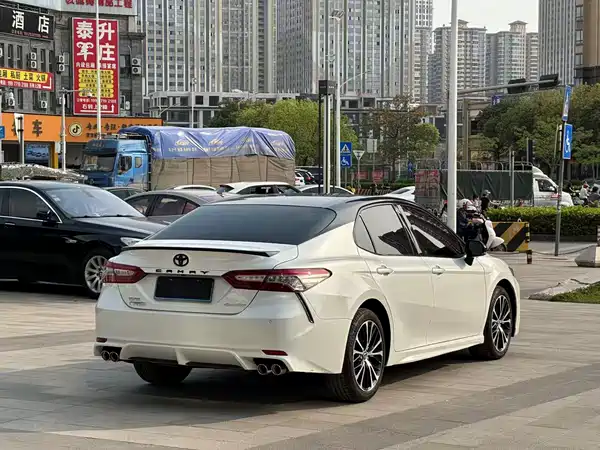 Toyota Camry 2018