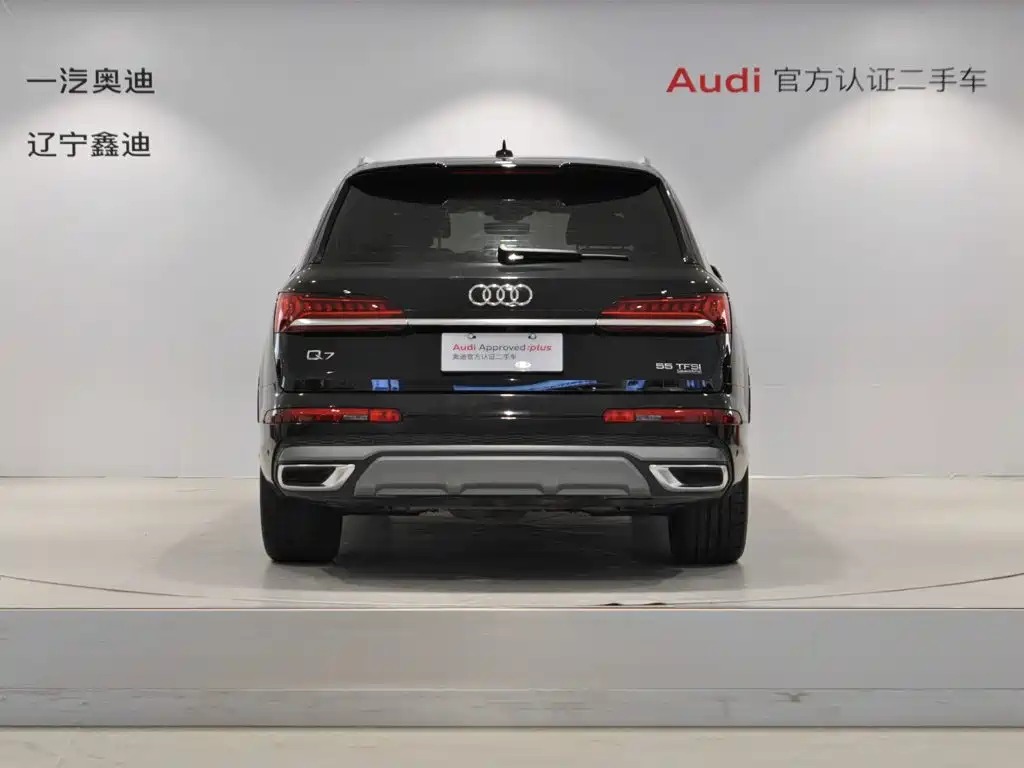 Audi Q7 2021 — фото 5