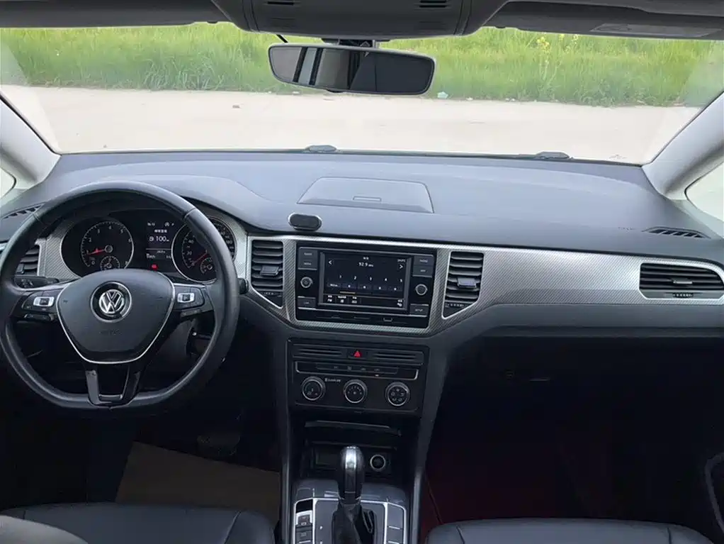 Volkswagen Golf Sportsvan 2019 — фото 12