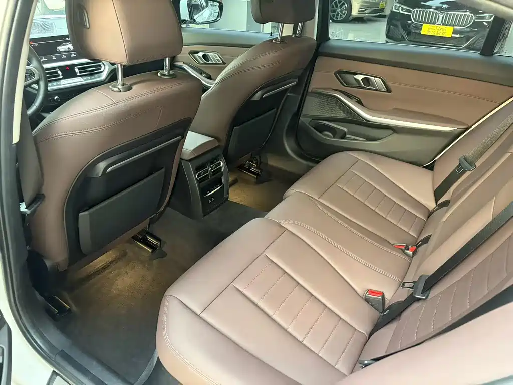 BMW 3 Series 2021