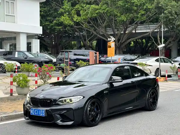 BMW M2 2018