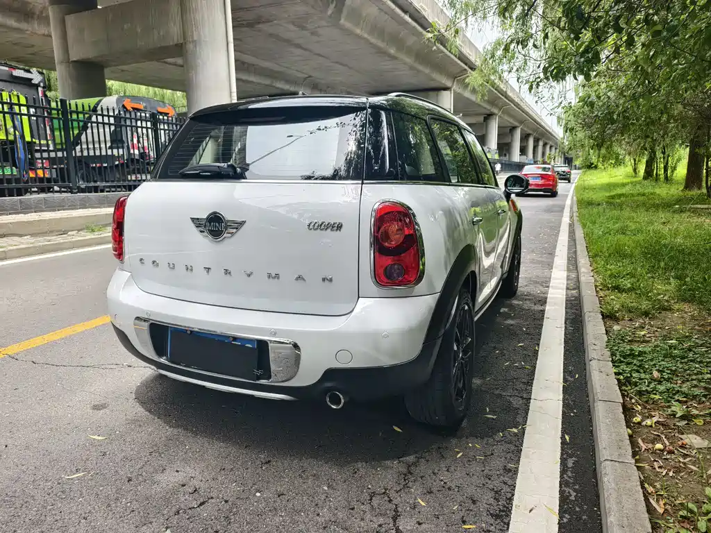 MINI Countryman 2015