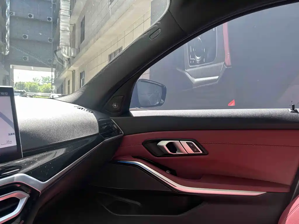 BMW 3 Series 2024