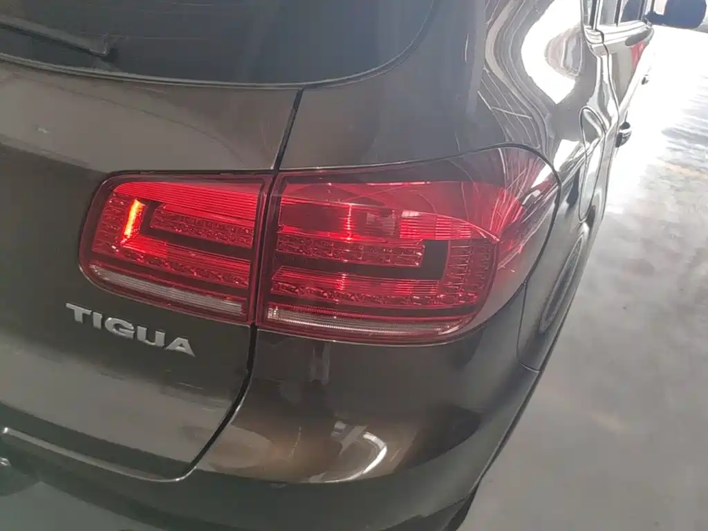 Volkswagen Tiguan 2019 — фото 8