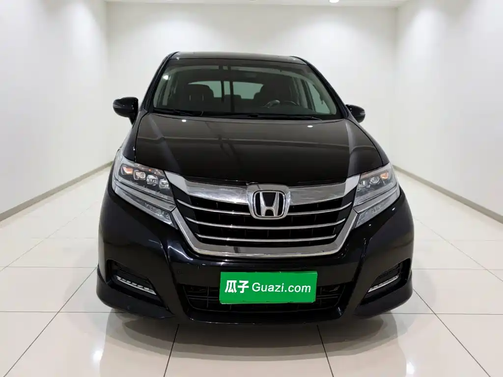 Honda Elysion 2018 — фото 24