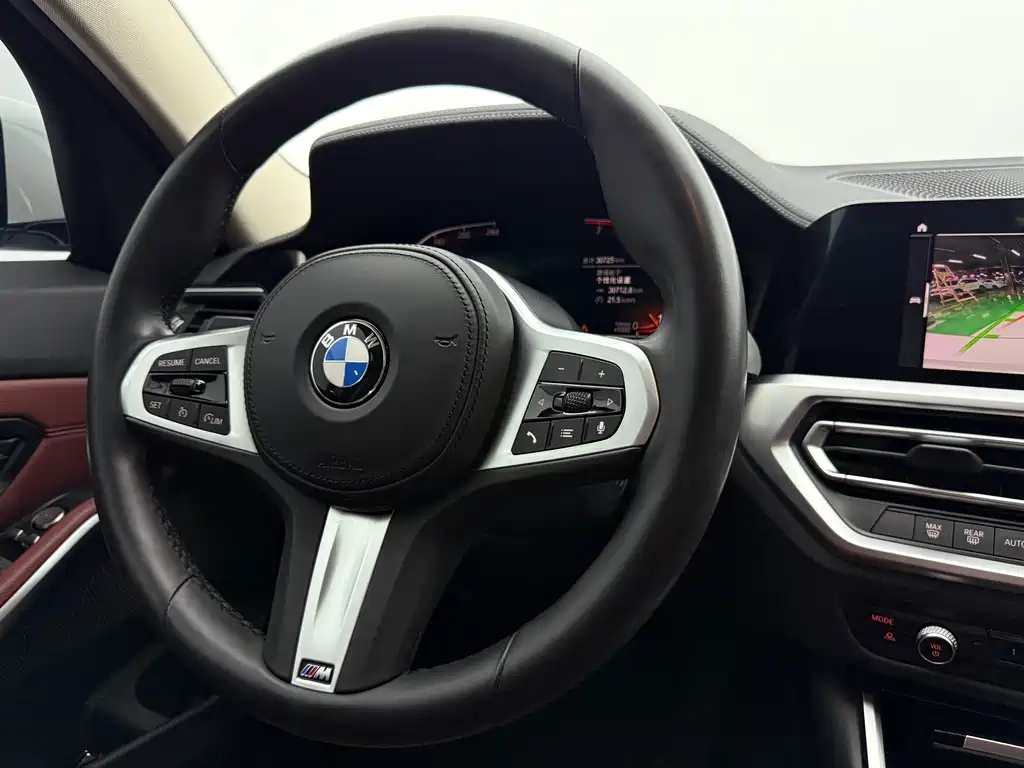 BMW 3 Series 2022 — фото 12