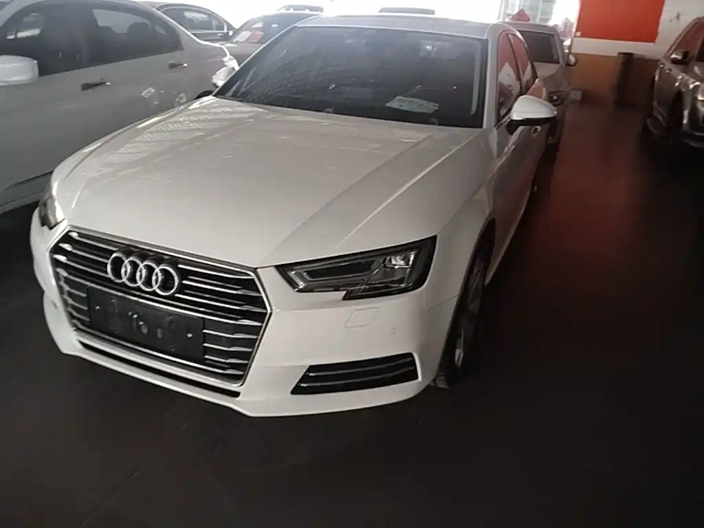 Audi A4L 2017