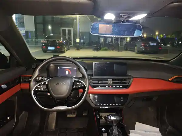 Dongfeng Yixuan 2021