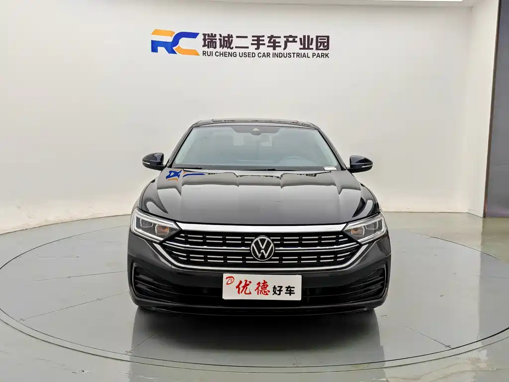 Volkswagen Sagitar 2023