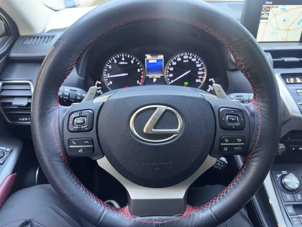 Lexus NX 2020 — фото 13