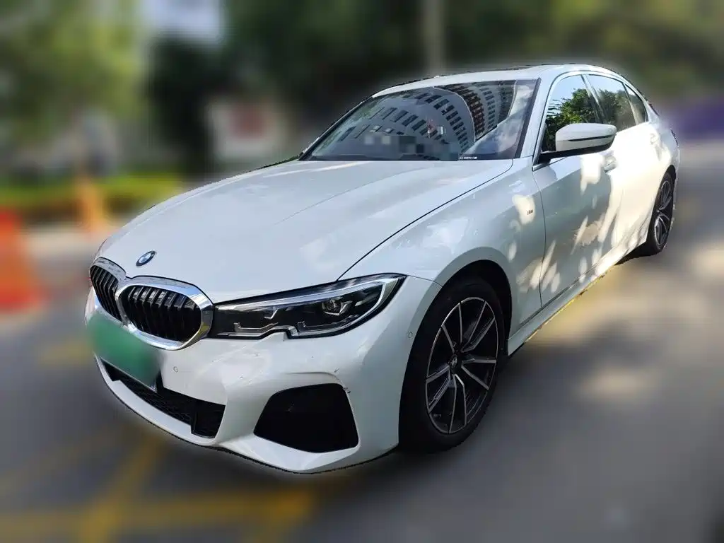 BMW 3 Series 2021 — фото 1