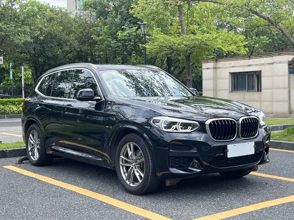 BMW X3 2021